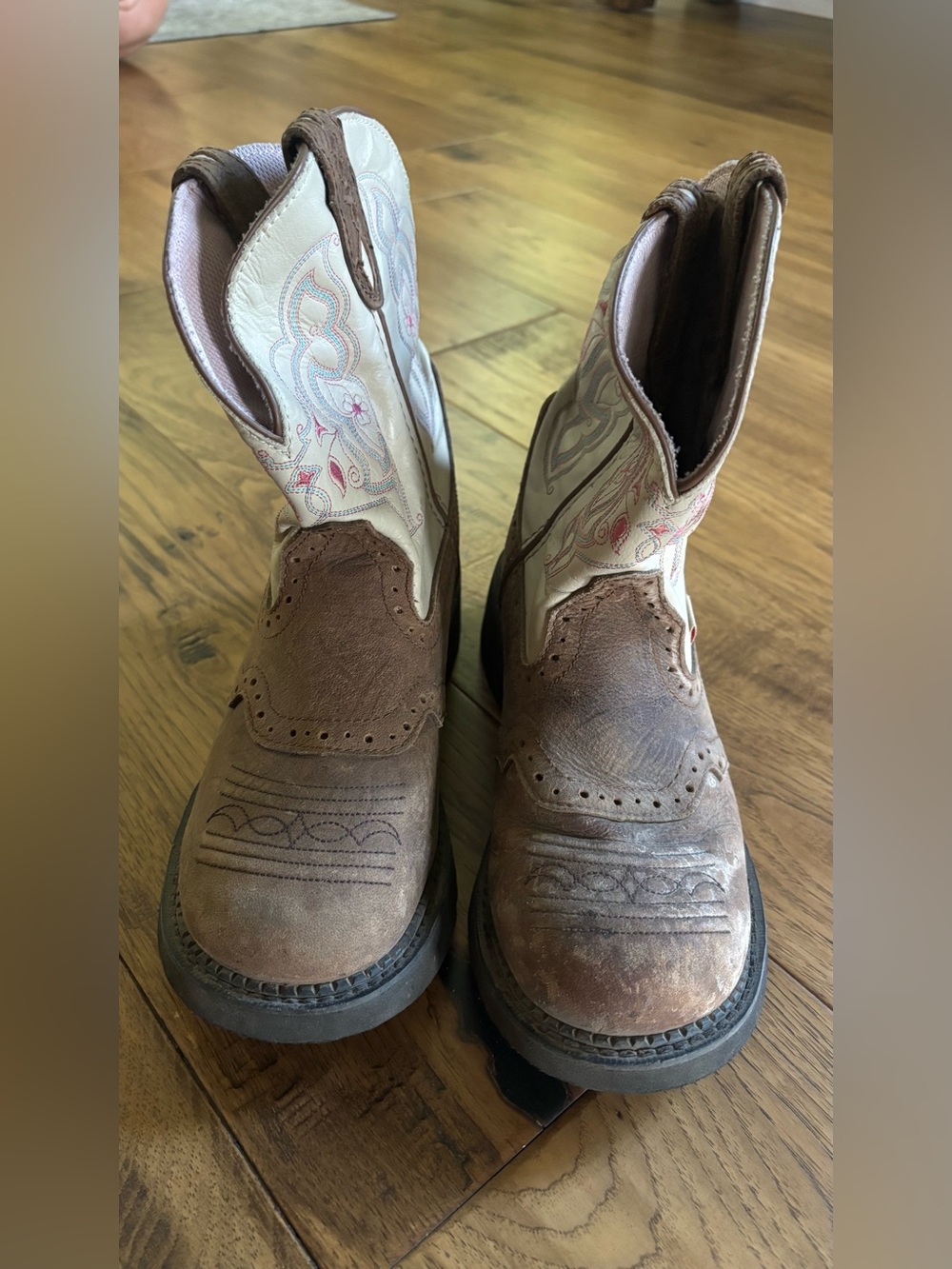 Justin Boots Brown and Cream Western Boots with Pink Stitching size 8
